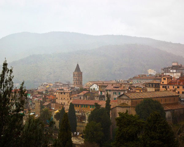 Utsikt mot Tivoli från Villa d'Este © Bertil Björk